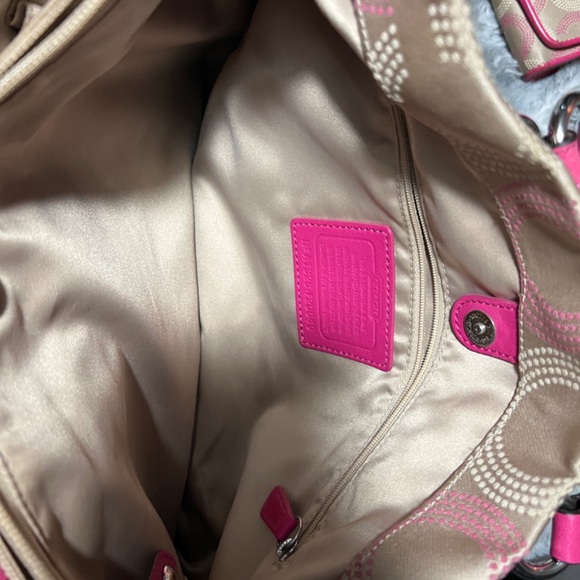 Coach Signature bag and Wallet - Picture 2 of 4